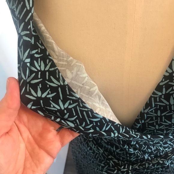 Diane von Furstenberg wrap dress - Picture 8 of 8